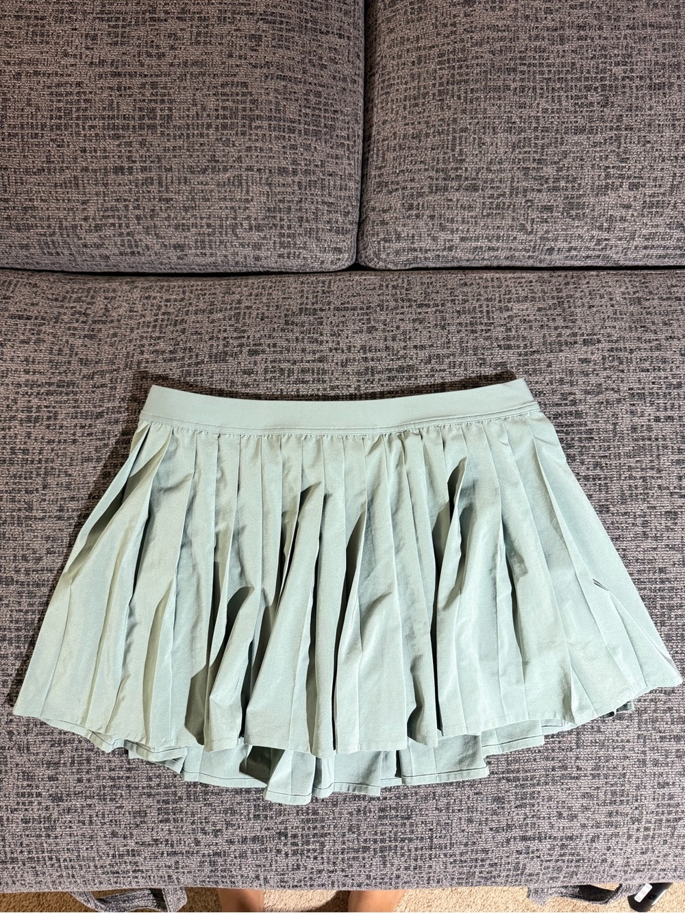 Lululemon pleated tennis skirt